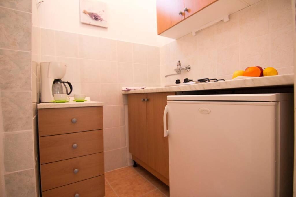 Sea View Room With Kitchen, Balcony&Air Condition Barbat na Rabu Exterior photo